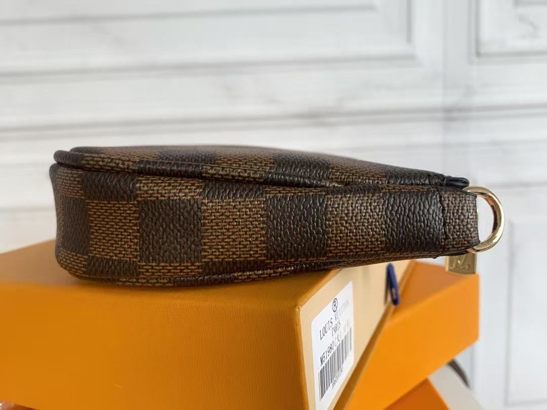 Pochette Accessoires