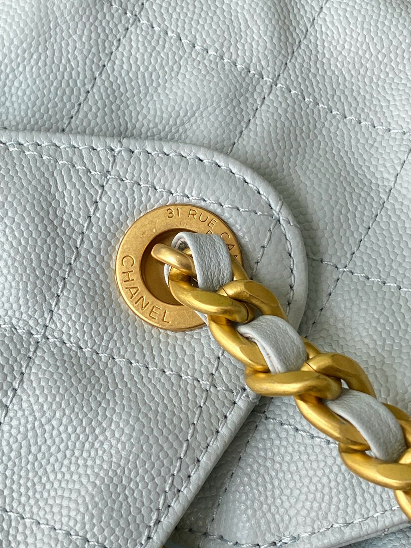 Large 25 Handbag