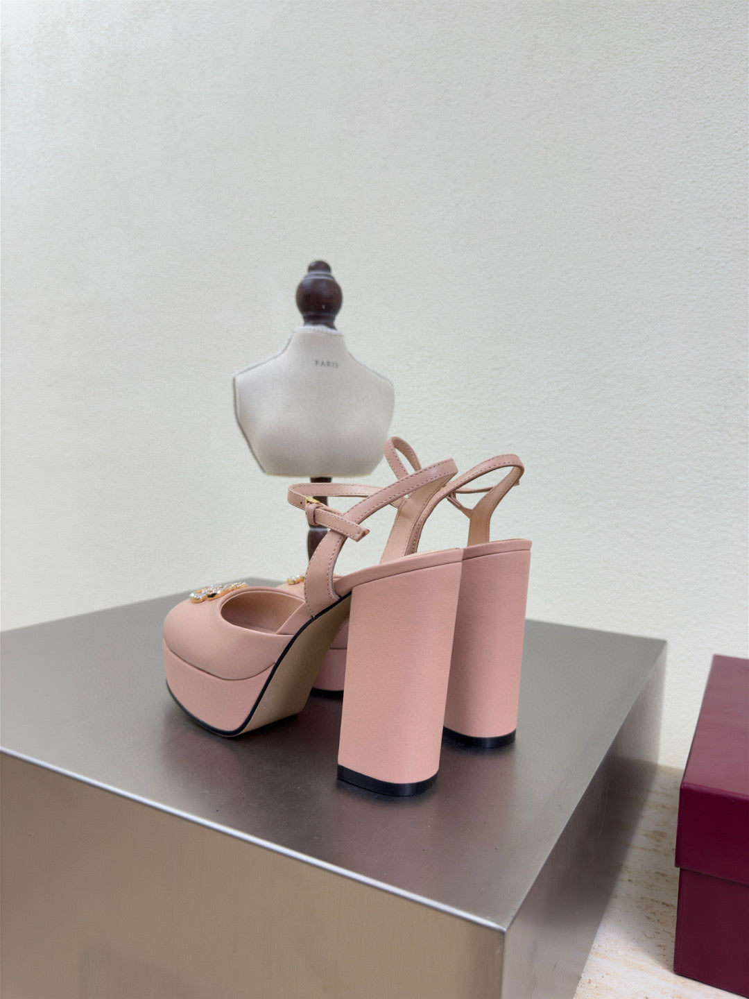 Gucci Gg Logo Platform