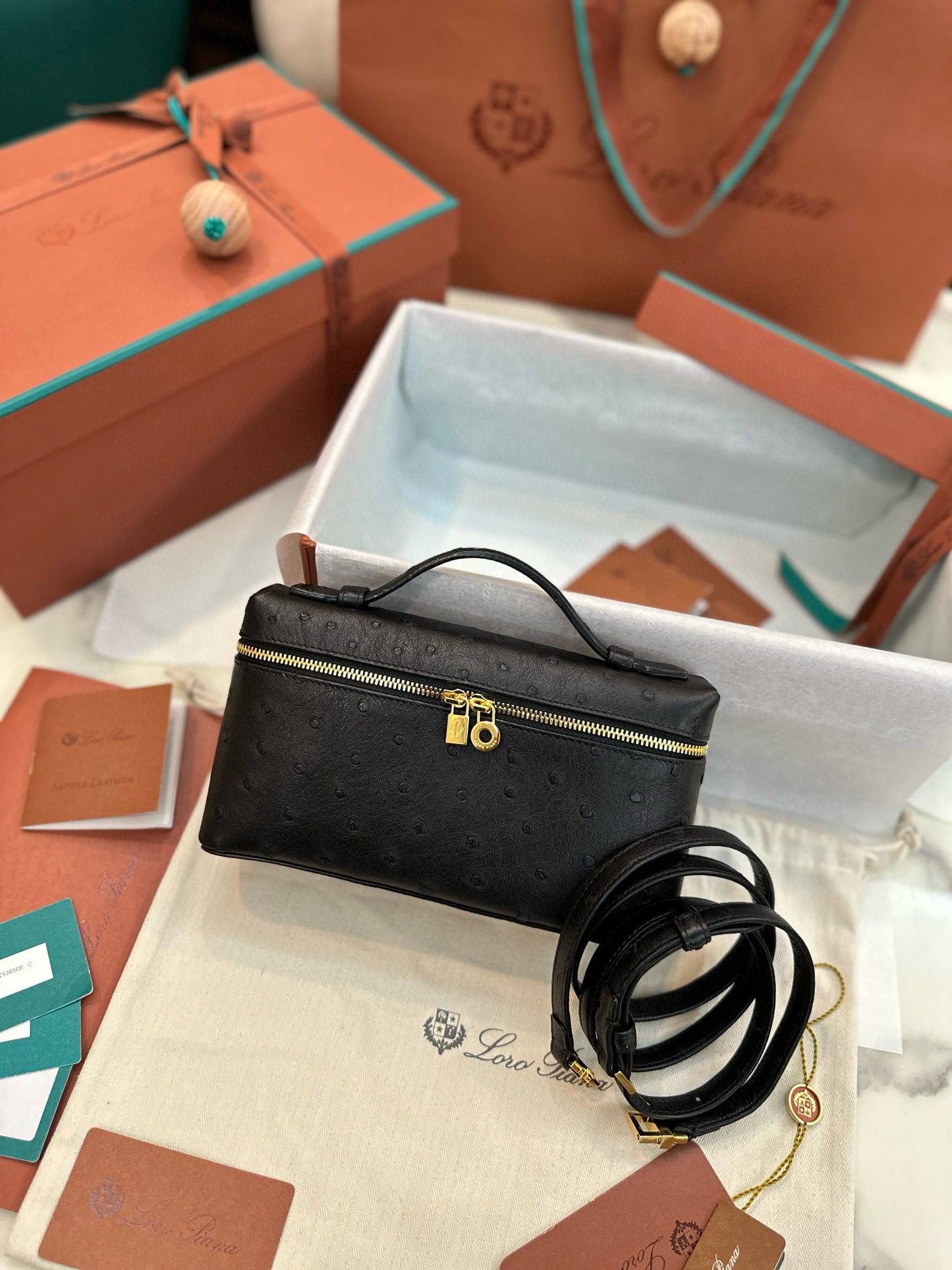 Loro Piana Extra Pocket L19 Ostrich