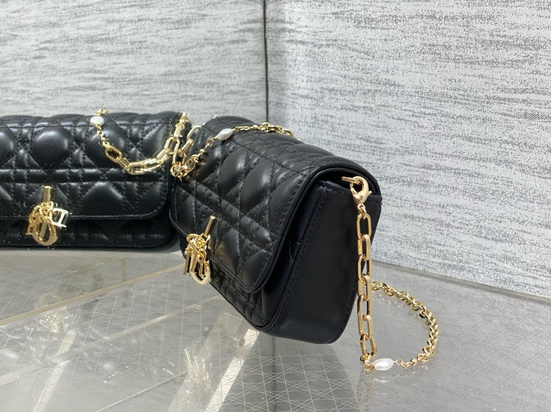 Talk Pouch Phone