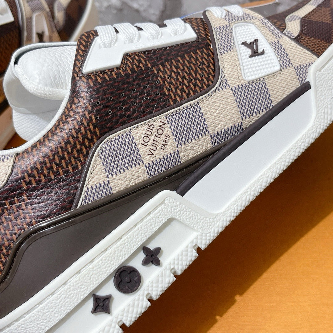 Louis Vuitton Trainer Sneaker