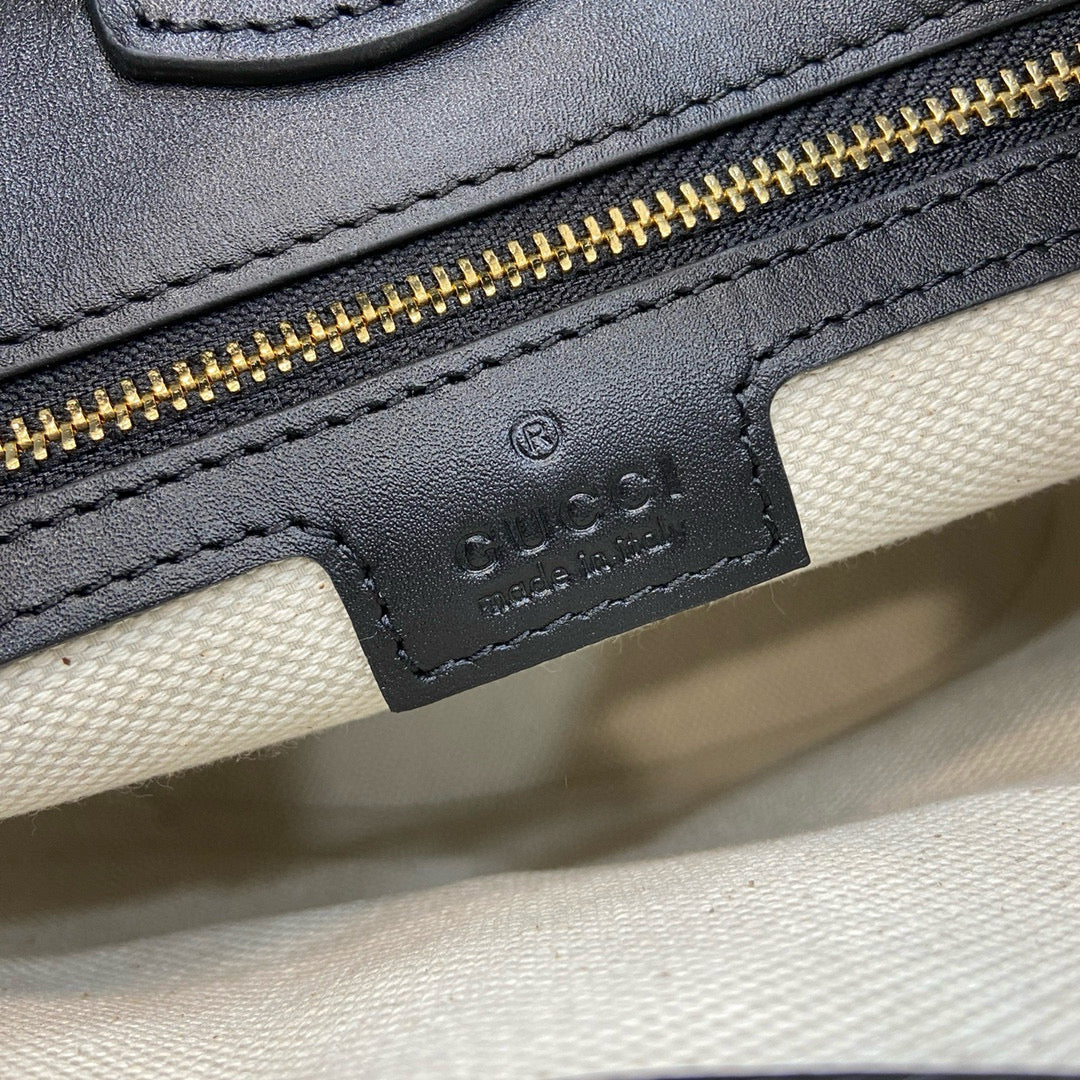 Gucci 73 Mini Bucket Bag