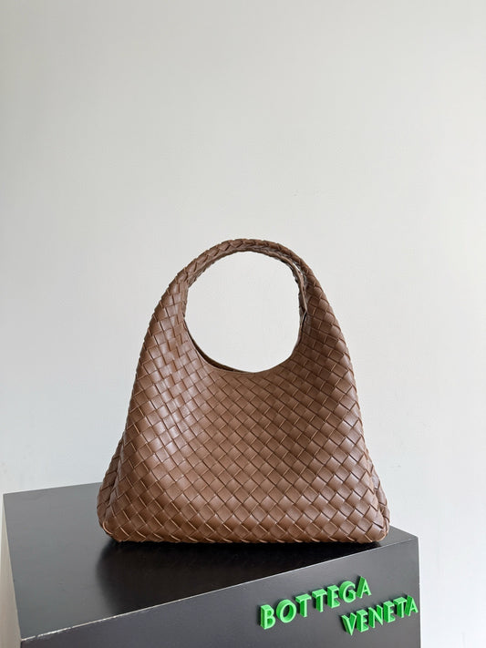 Large Campana