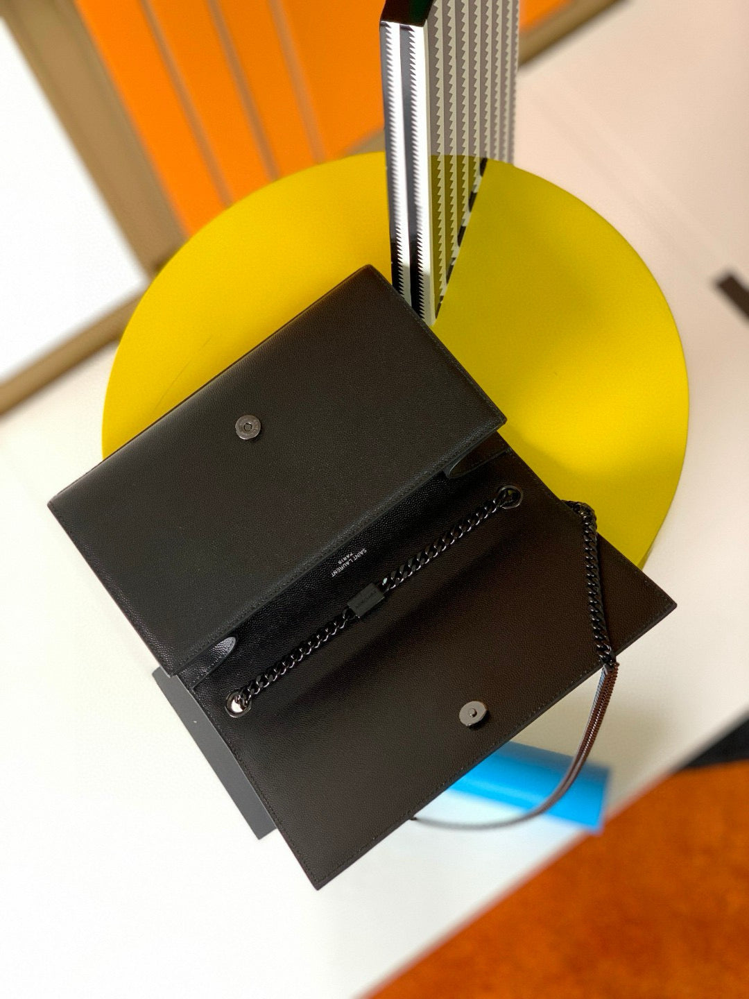 Yves Saint Laurent Kate Medium