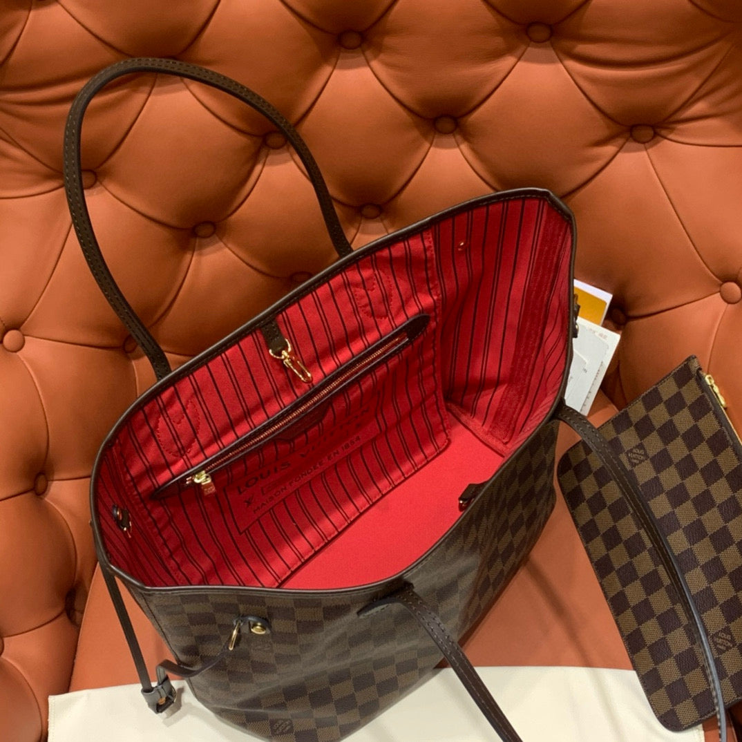 Louis Vuitton Neverfull MM