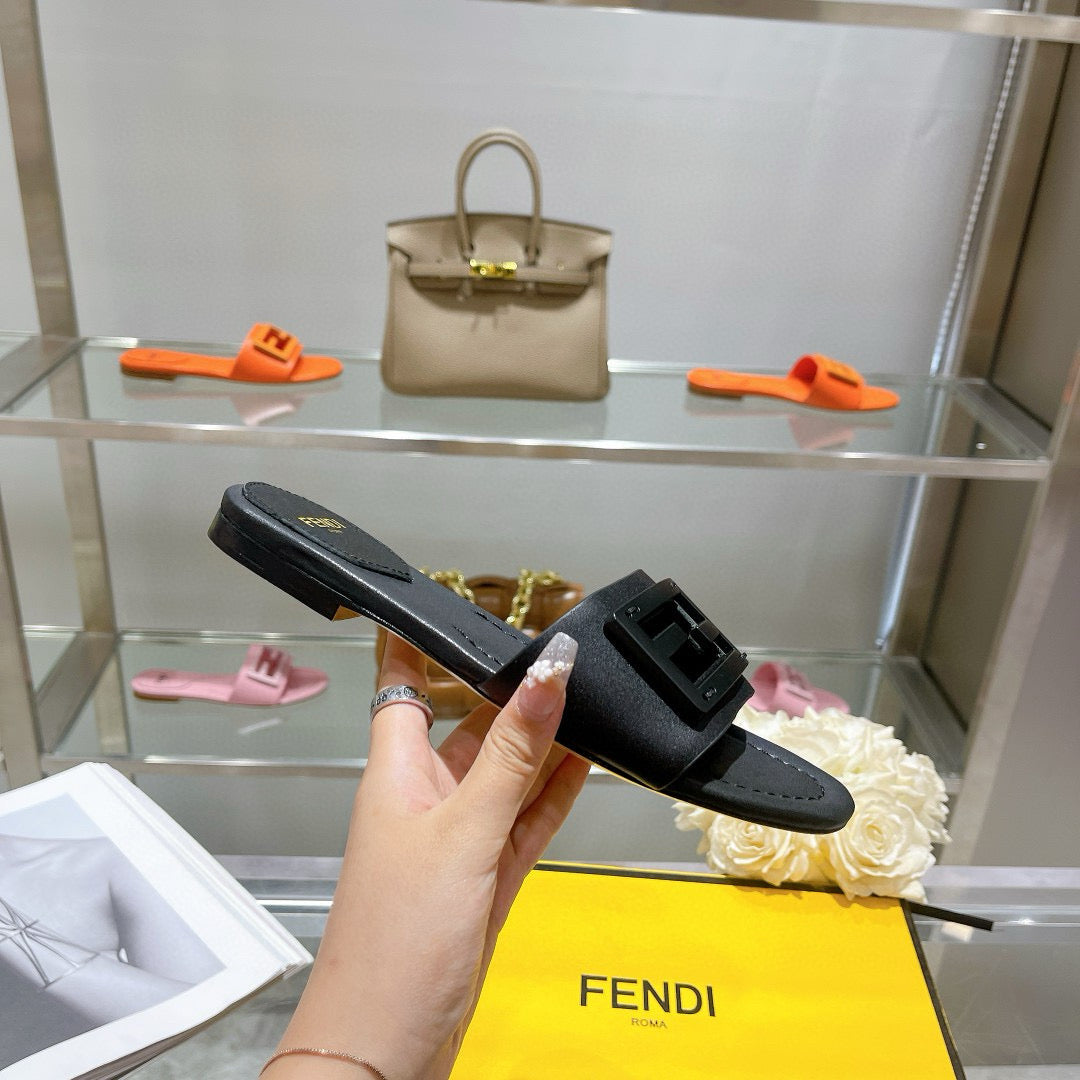 Fendi Baguette