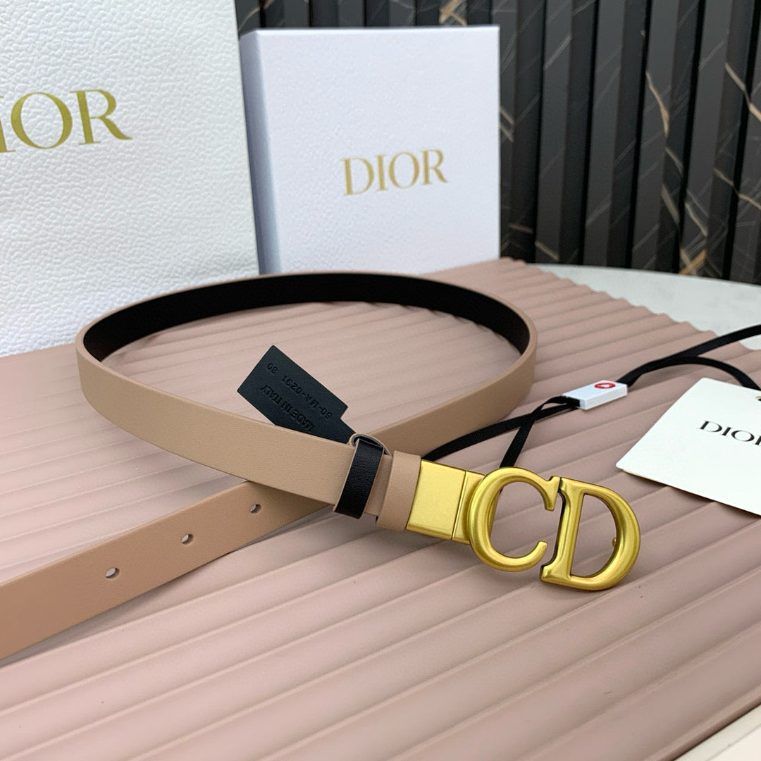 Reversible Saddle Belt