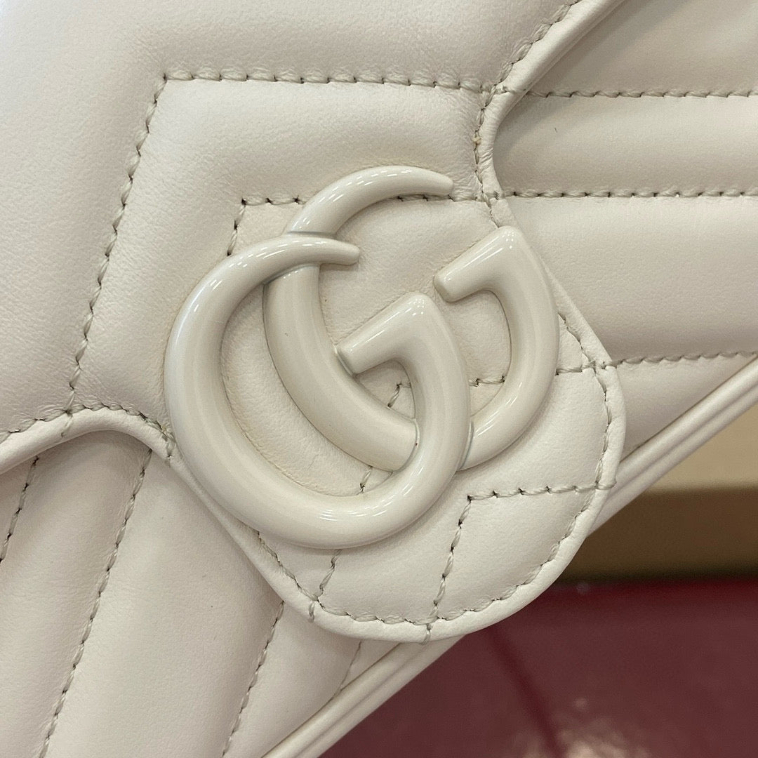 Gucci GG Marmont Super Mini