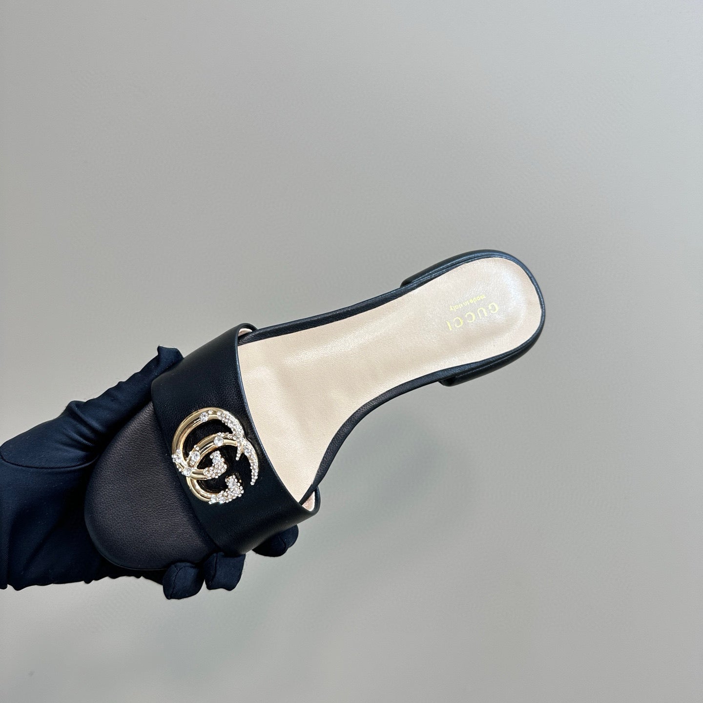 Gucci Gg Pearl Slipper