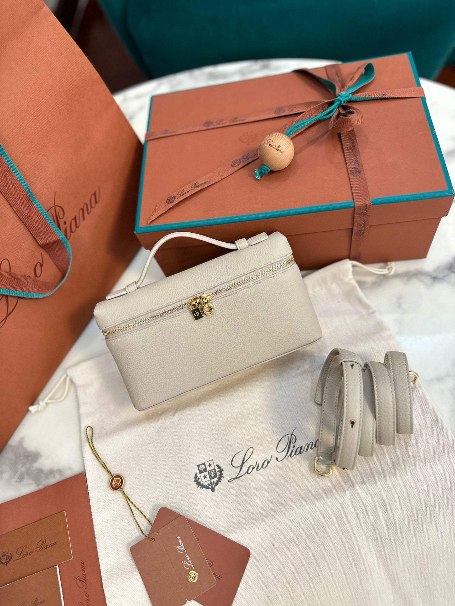 Loro Piana Extra Pocket L19