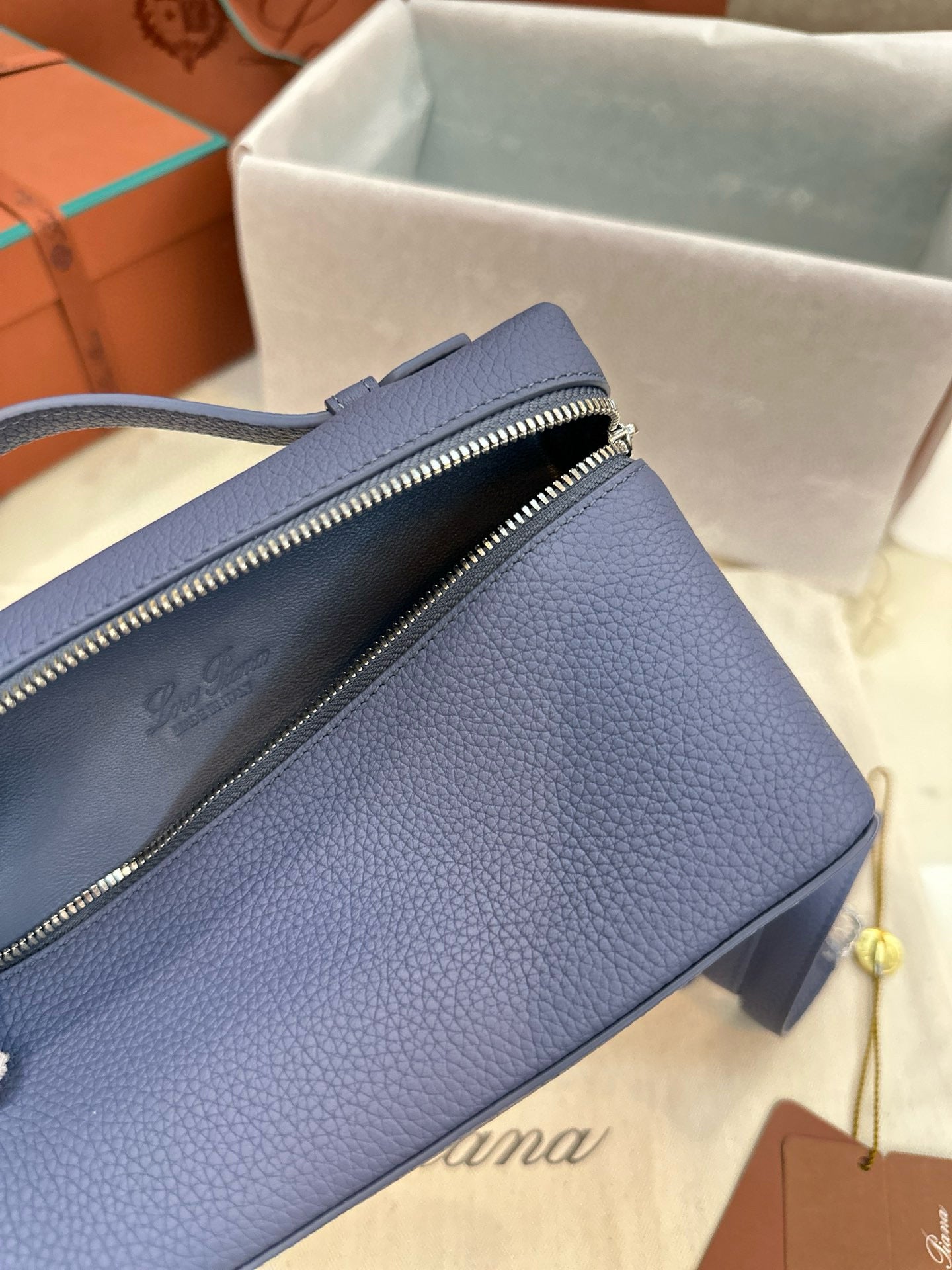 Loro Piana Extra Pocket L19