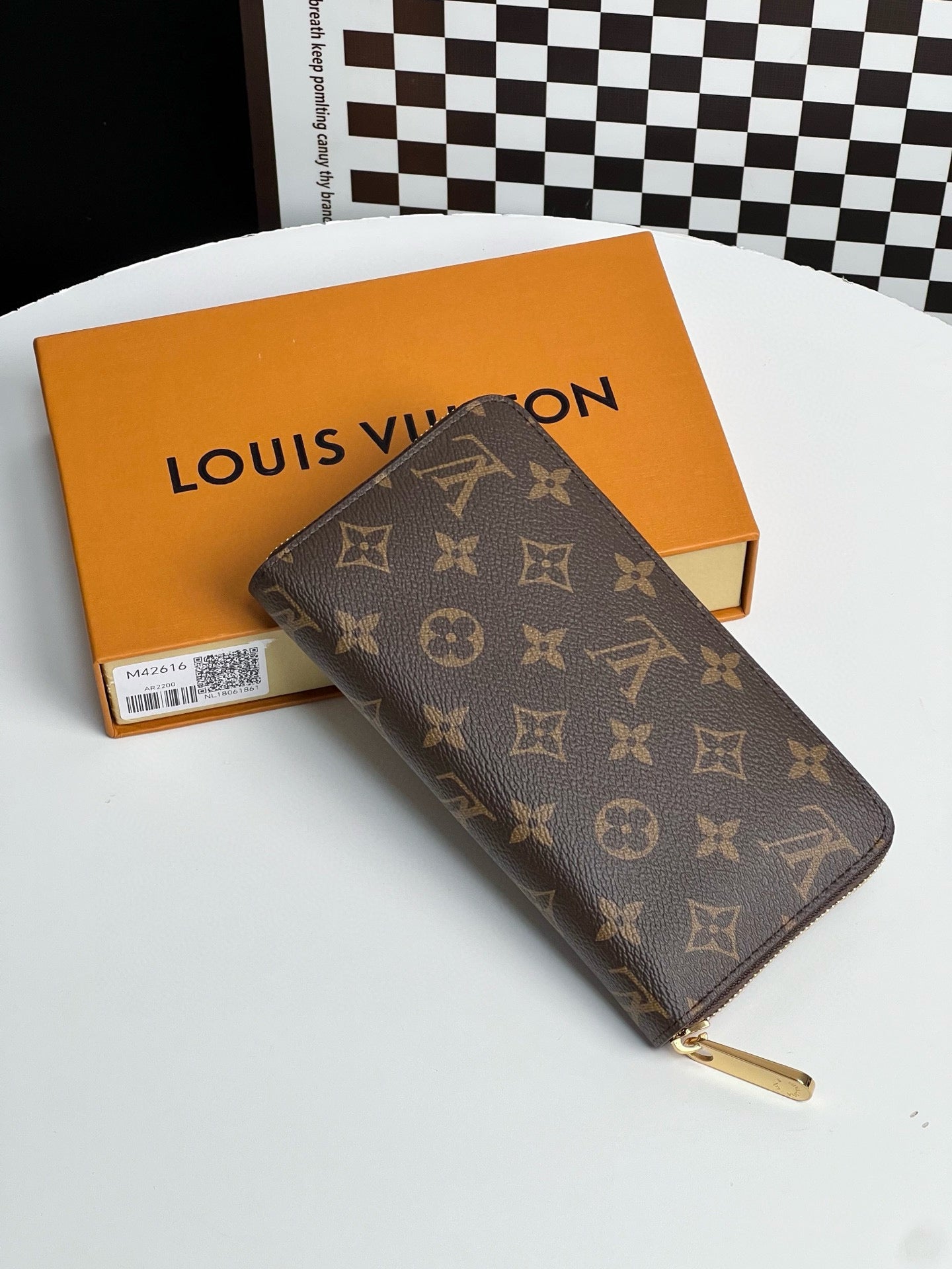 Louis Vuitton Zippy Wallet