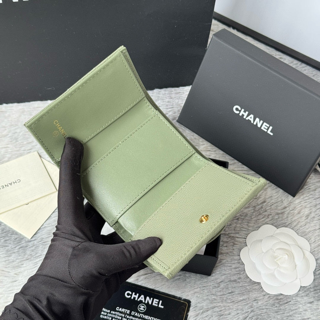 Classic Small Compact Wallet