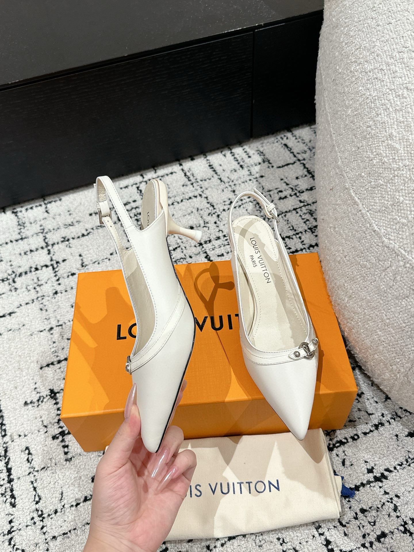 Louis Vuitton 6AM Slingback Pump