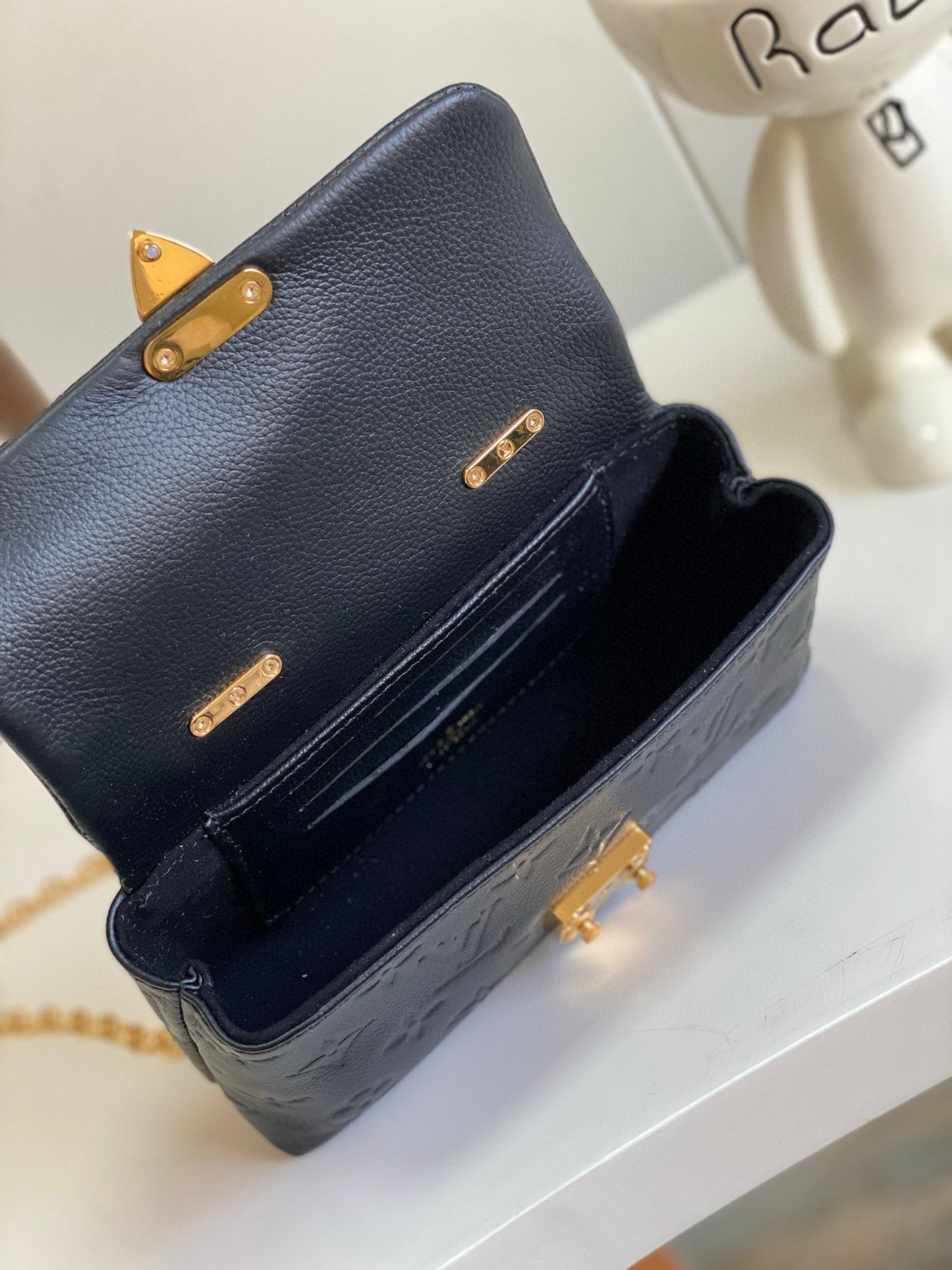 Louis Vuitton Madeleine BB