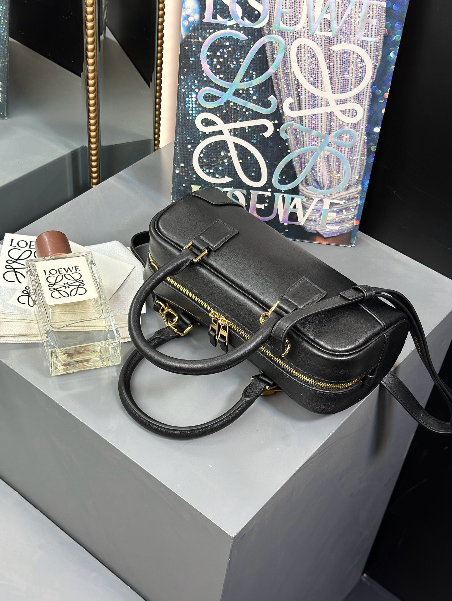 Loewe Amazon Cropped