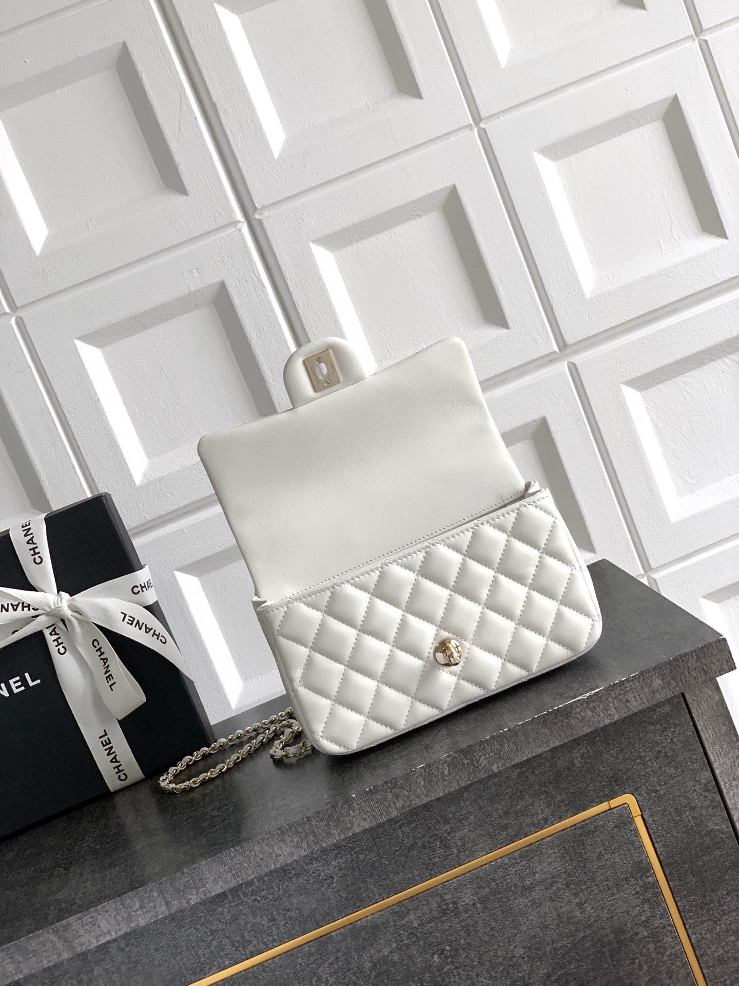 Mini Classic Handbag