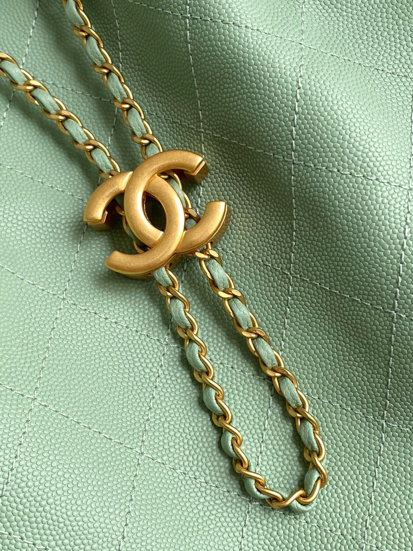 Large 25 Handbag