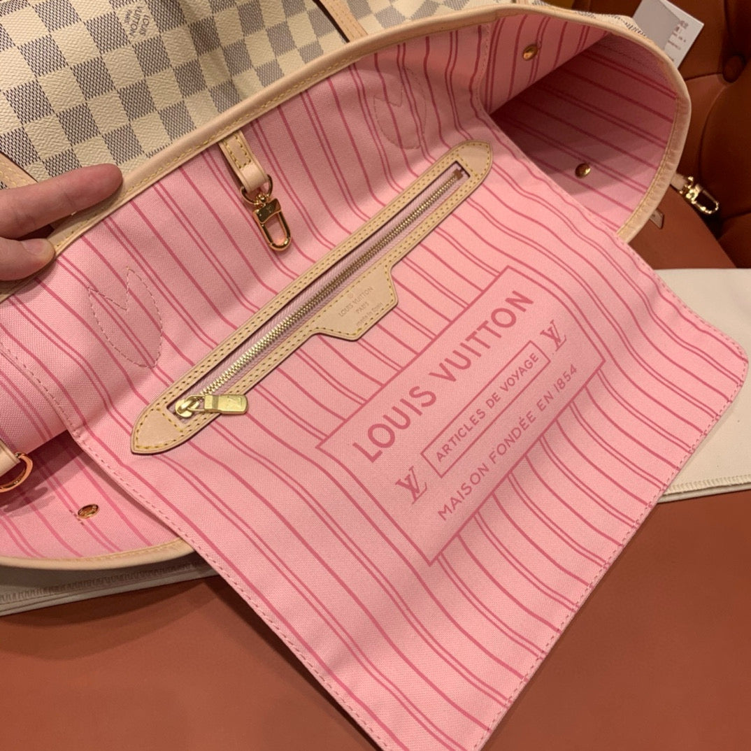 Louis Vuitton Neverfull MM
