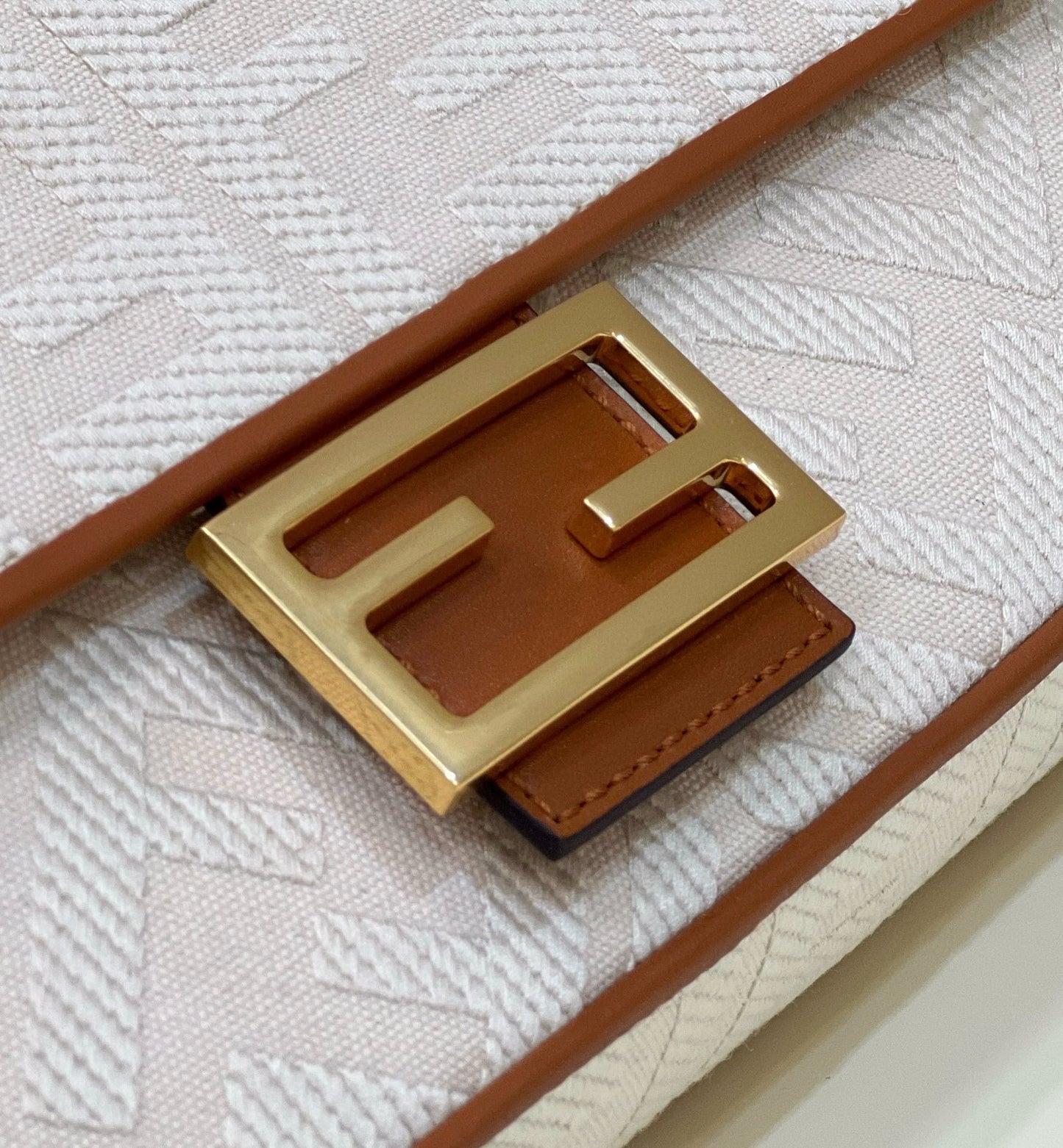Fendi Baguette