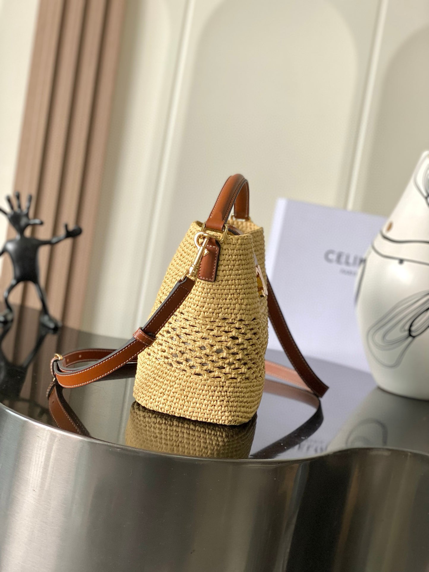Small Louıse Bucket