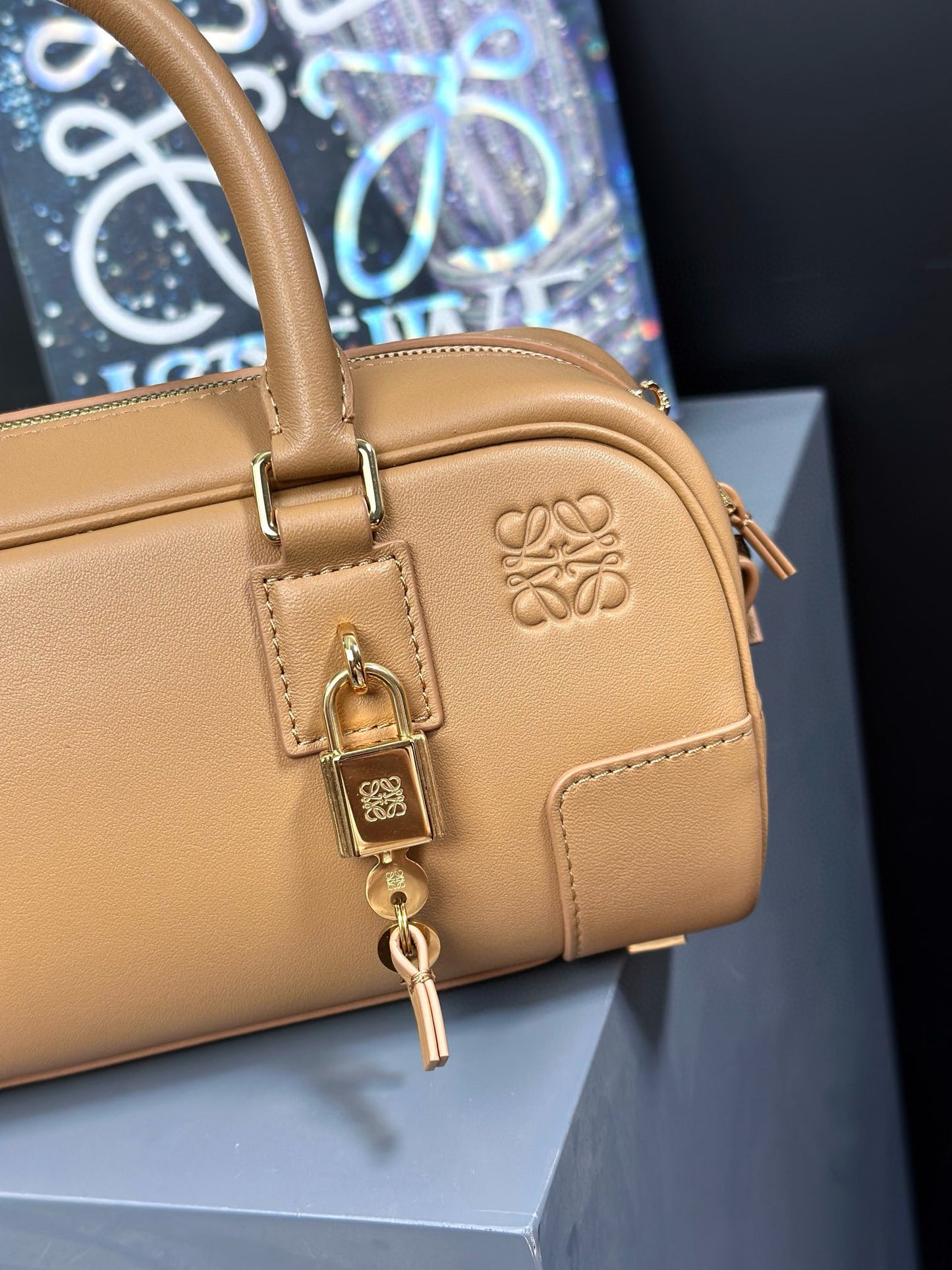 Loewe Amazon Cropped