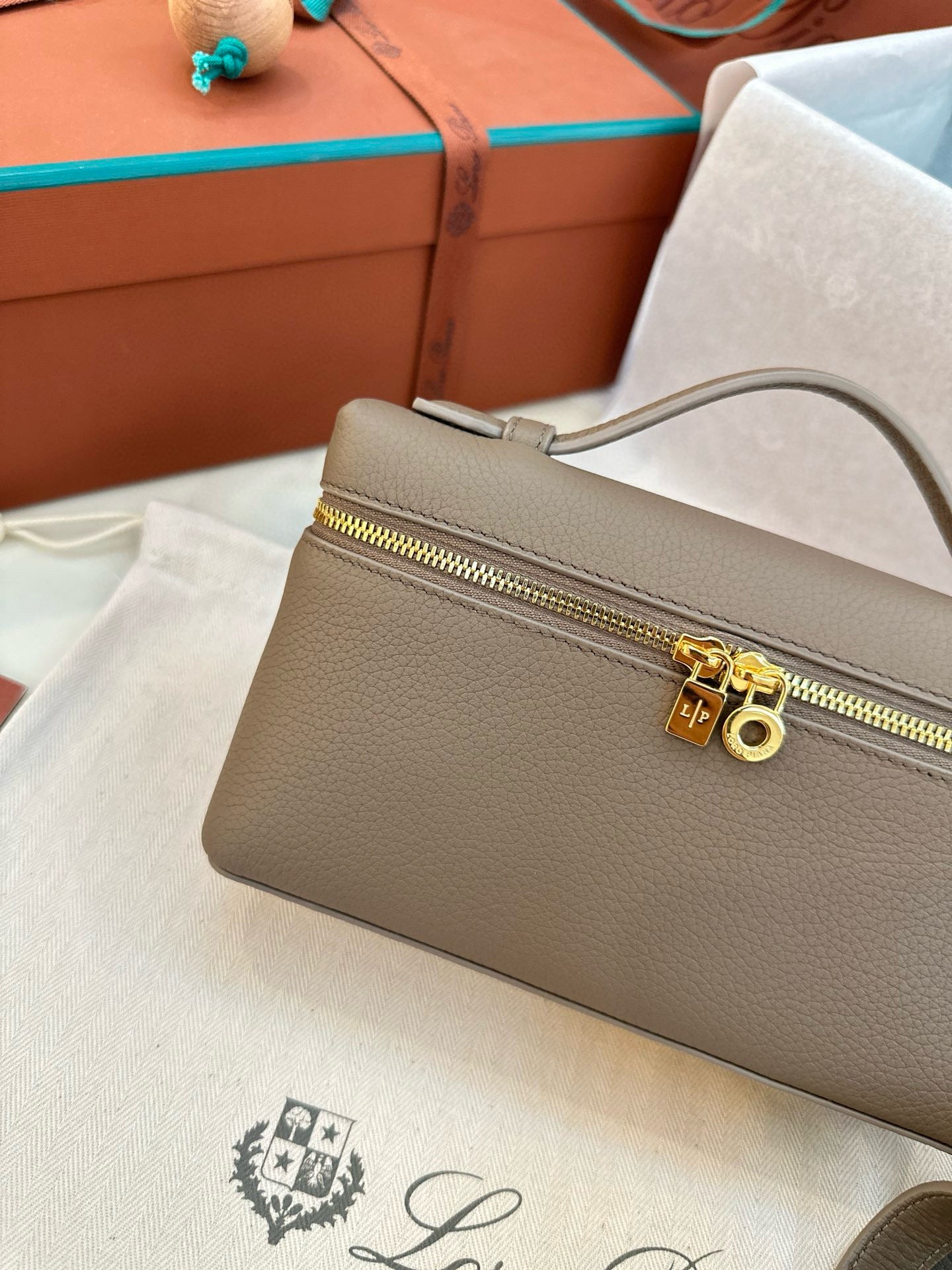 Loro Piana Extra Pocket L19