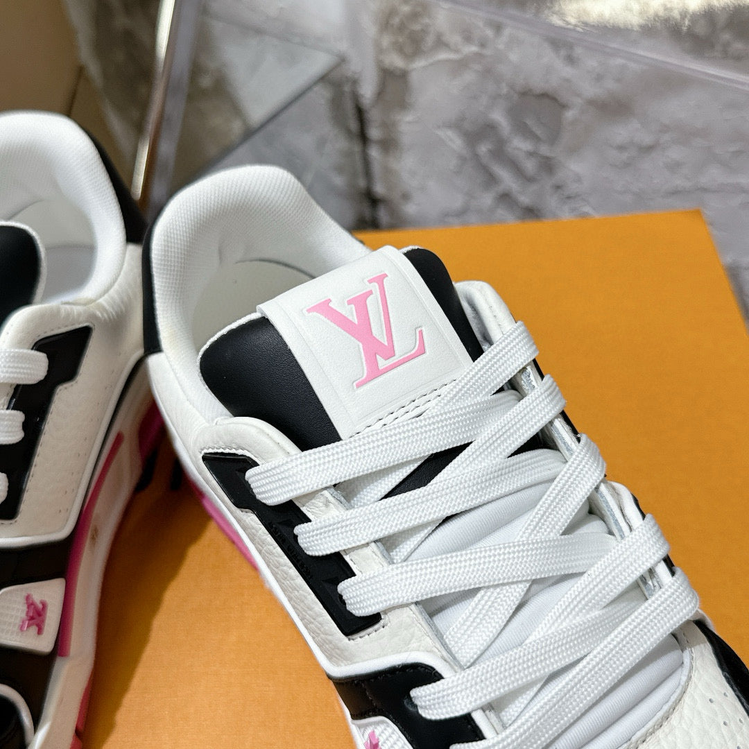 Louis Vuitton Trainer Sneaker