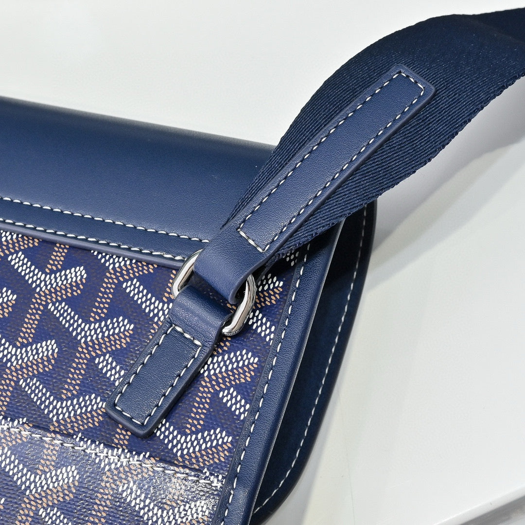 Gyrd Coursıer Messenger