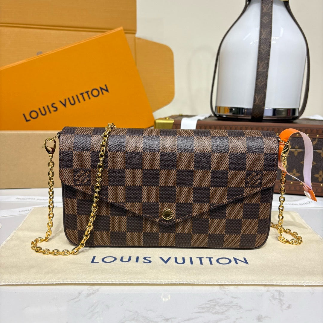 Felicie Pochette