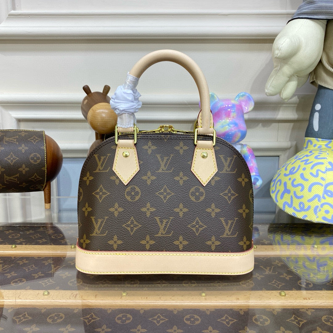 Louis Vuitton Alma BB