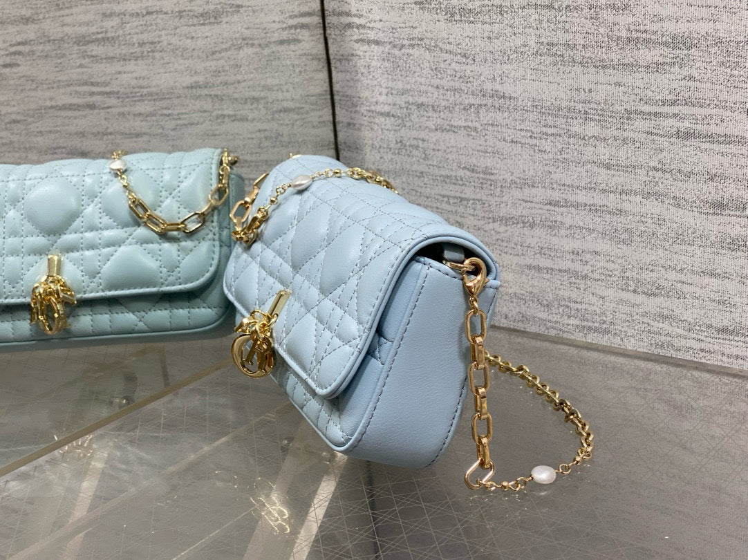 Talk Pouch Phone