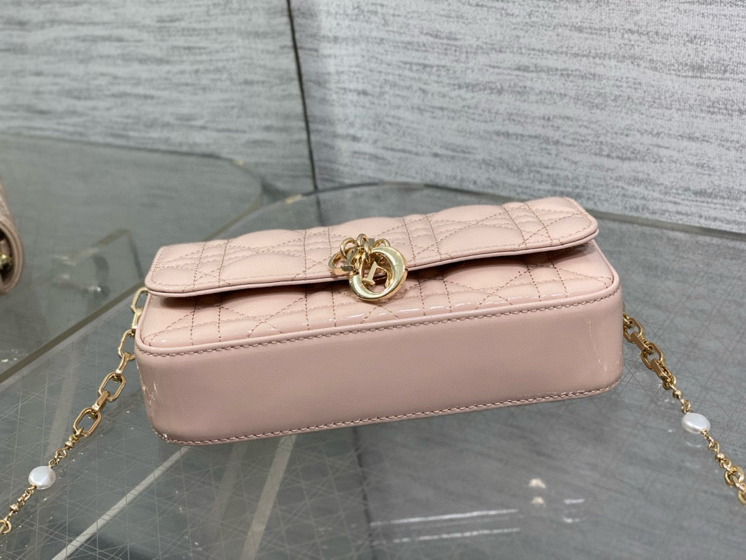 Talk Pouch Phone