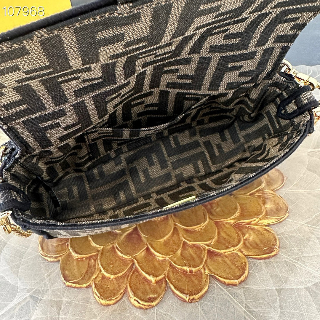 Fendi Baguette FF Logo